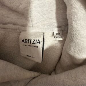 Aritzia Mega Fit Sweatfleece in Light Gray